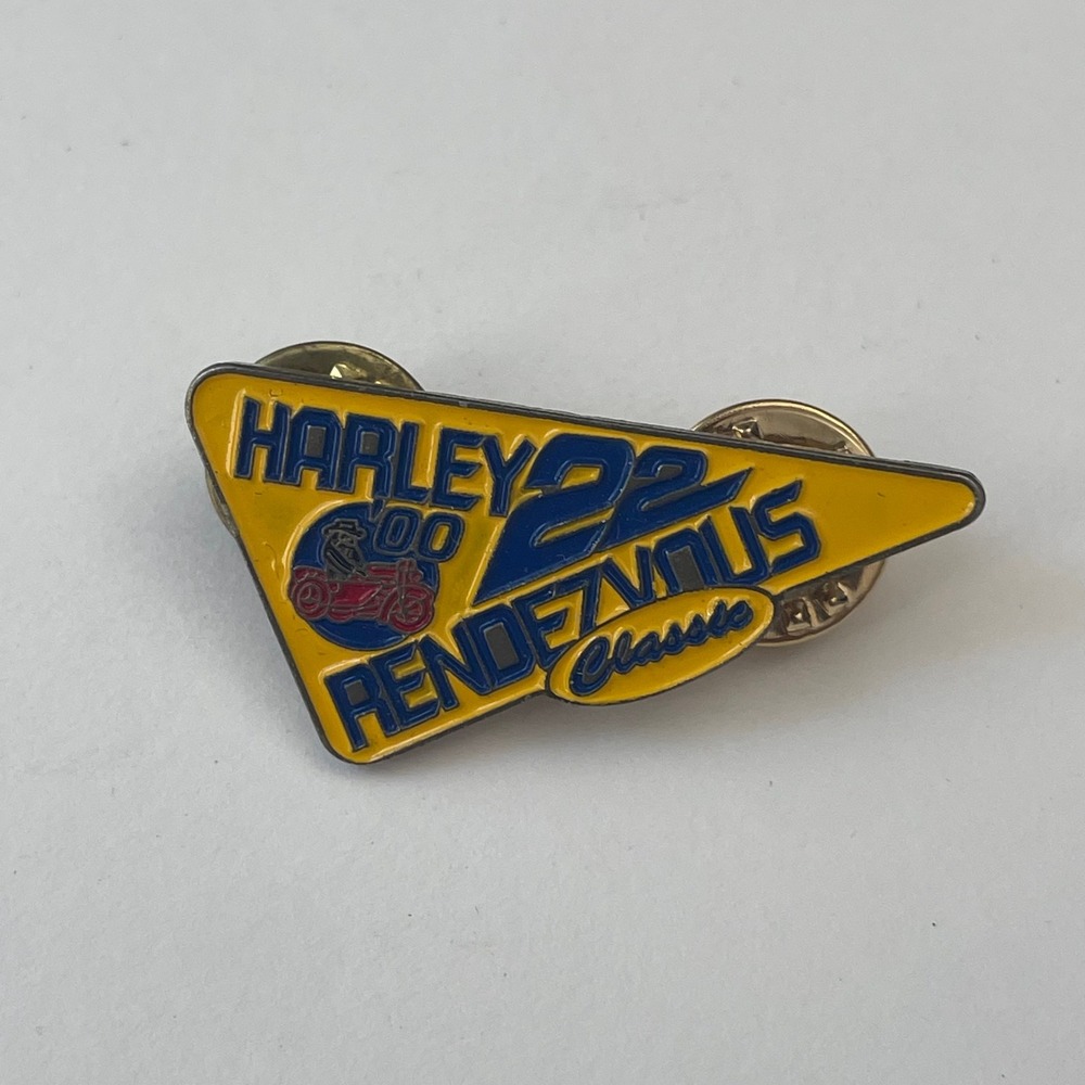 Vintage Harley Davidson Rendezvous Classic‎ 22 2000 Motorcycle Pin Pennant Biker